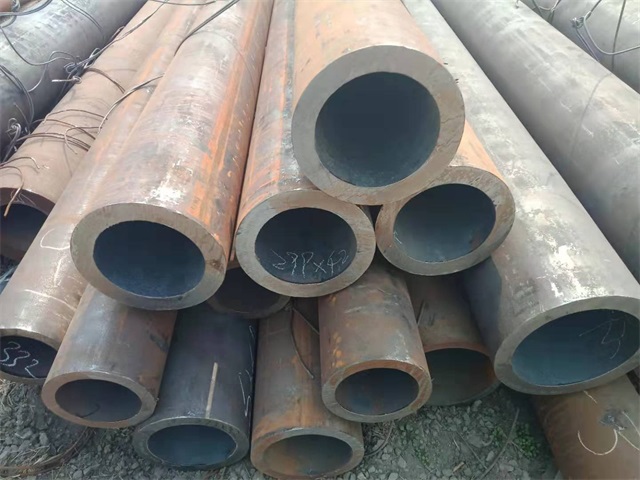 8163流体用无缝钢管